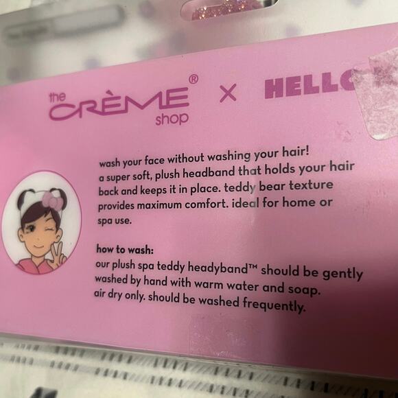 NWT Hello Kitty Plush Spa Headband with Signature Bow-Pink - Picture 3 of 3